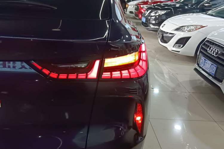 Used Infiniti QX55 2022 2.0T All-Wheel-Drive Luxury Edition Right Rear Taillight