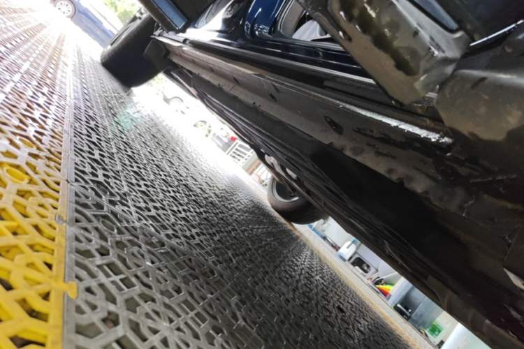 Used Infiniti QX55 2022 2.0T All-Wheel-Drive Luxury Edition Right Side Sill