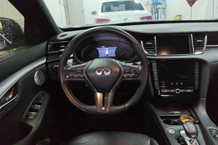 Used Infiniti QX55 2022 2.0T All-Wheel-Drive Luxury Edition Steering Wheel