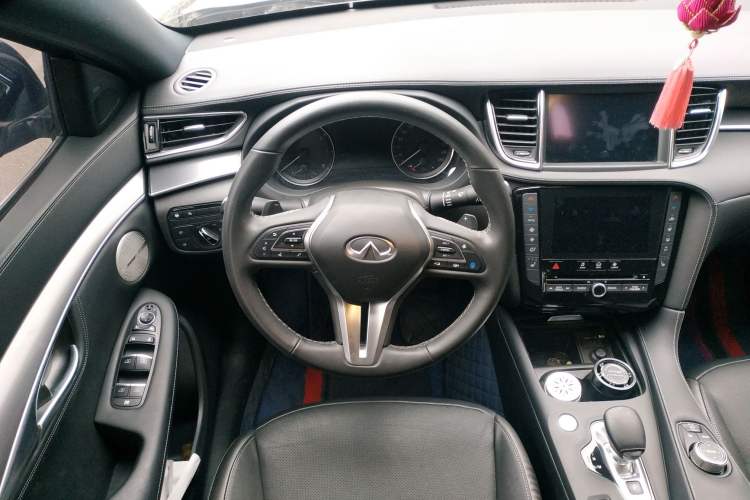 Used Infiniti QX55 2022 2.0T All-Wheel-Drive Luxury Edition Steering Wheel