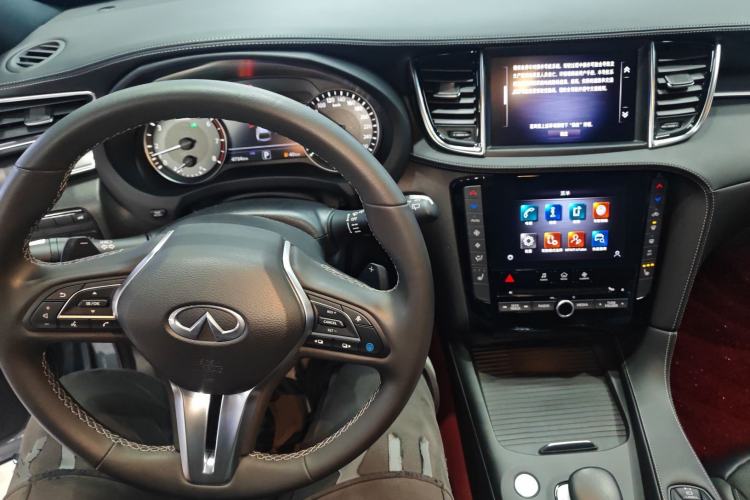 Used Infiniti QX55 2022 2.0T All-Wheel-Drive Luxury Edition Center Console