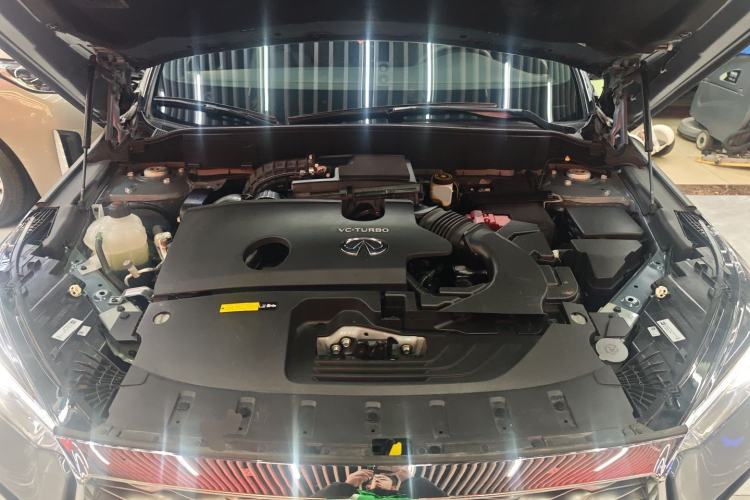 Used Infiniti QX55 2022 2.0T All-Wheel-Drive Ignite Edition Engine Bay