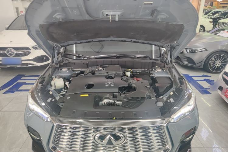 Used Infiniti QX55 2022 2.0T All-Wheel-Drive Ignite Edition Engine Bay