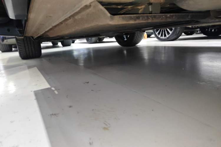 Used Infiniti QX55 2022 2.0T All-Wheel-Drive Luxury Edition Left Side Sill