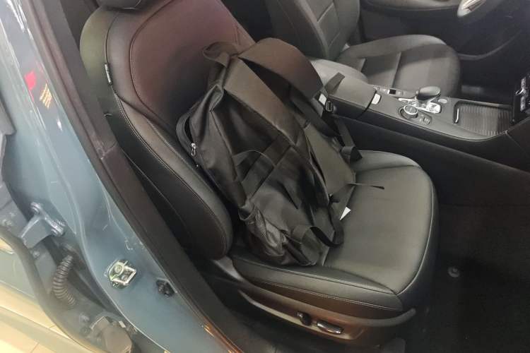Used Infiniti QX55 2022 2.0T All-Wheel-Drive Ignite Edition Right Front Seat