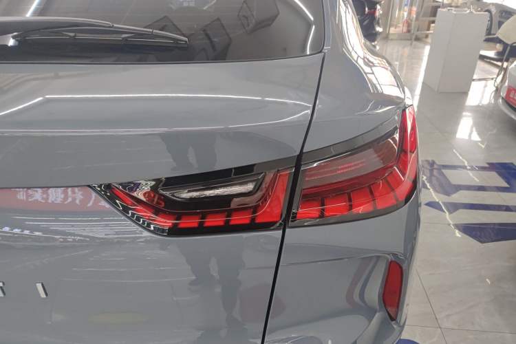 Used Infiniti QX55 2022 2.0T All-Wheel-Drive Ignite Edition Right Rear Taillight