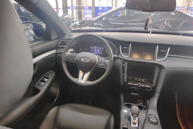 Used Infiniti QX55 2022 2.0T All-Wheel-Drive Ignite Edition Steering Wheel