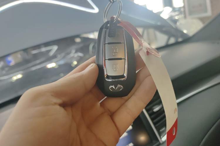 Used Infiniti QX55 2022 2.0T All-Wheel-Drive Ignite Edition Vehicle Key