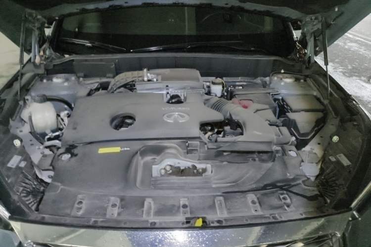 Used Infiniti QX55 2022 2.0T All-Wheel-Drive Ignite Edition Engine Bay