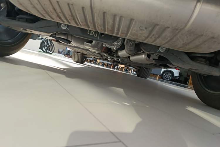 Used Infiniti QX55 2022 2.0T All-Wheel-Drive Ignite Edition Chassis Rear