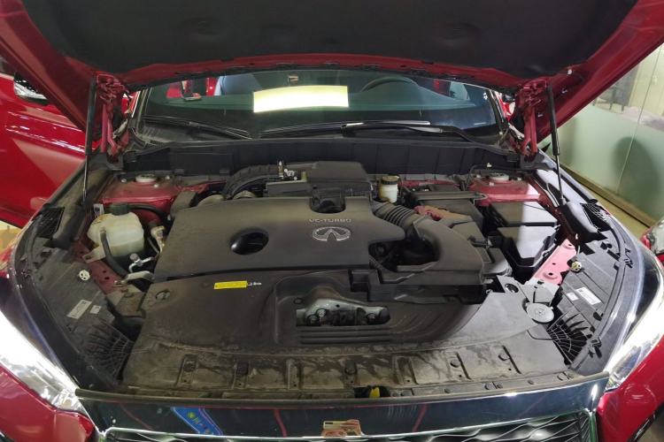 Used Infiniti QX55 2022 2.0T All-Wheel-Drive Luxury Edition Engine Bay