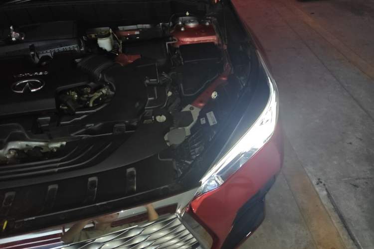Used Infiniti QX55 2022 2.0T All-Wheel-Drive Ignite Edition Engine Bay Left