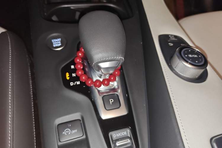Used Infiniti QX55 2022 2.0T All-Wheel-Drive Ignite Edition Gear Lever