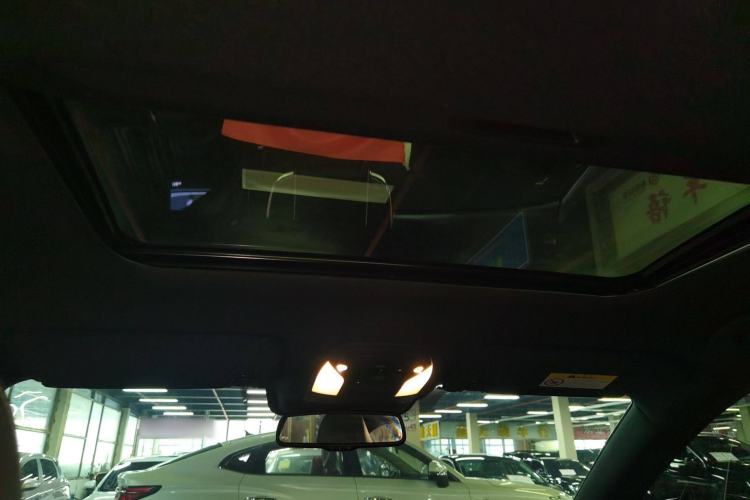 Used Infiniti QX55 2022 2.0T All-Wheel-Drive Luxury Edition Headliner
