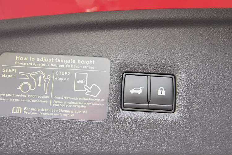 Used Infiniti QX55 2022 2.0T All-Wheel-Drive Ignite Edition Interior 14