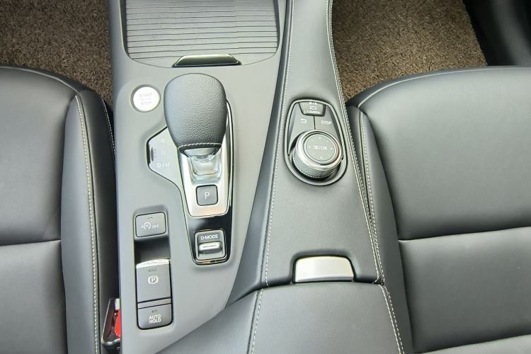 Used Infiniti QX55 2022 2.0T All-Wheel-Drive Ignite Edition Interior 9