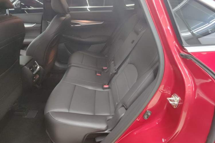 Used Infiniti QX55 2022 2.0T All-Wheel-Drive Ignite Edition Left Rear Seat