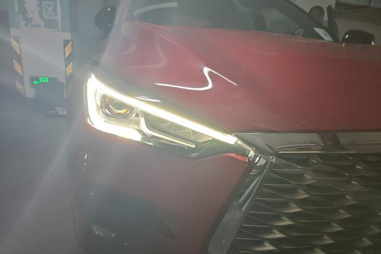 Used Infiniti QX55 2022 2.0T All-Wheel-Drive Ignite Edition Right Front Headlight