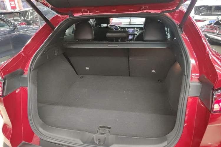Used Infiniti QX55 2022 2.0T All-Wheel-Drive Ignite Edition Trunk