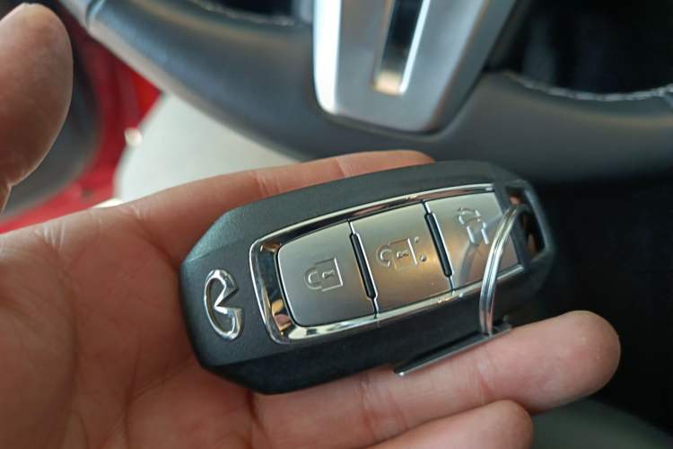 Used Infiniti QX55 2022 2.0T All-Wheel-Drive Ignite Edition Vehicle Key