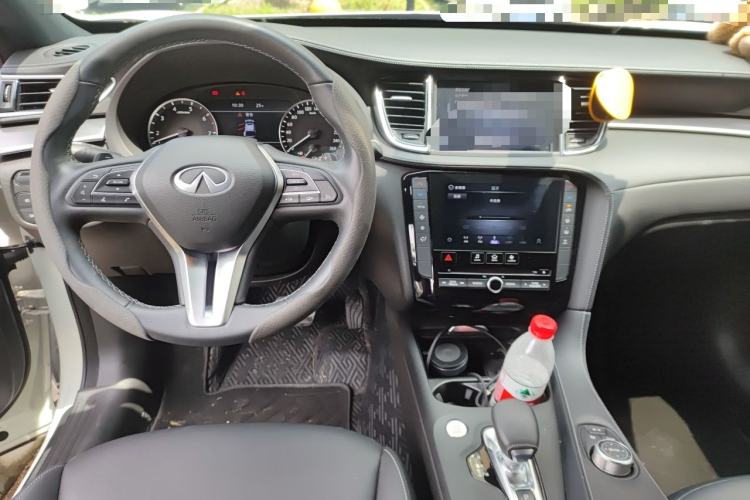 Used Infiniti QX55 2022 2.0T Luxurious Version Center Console