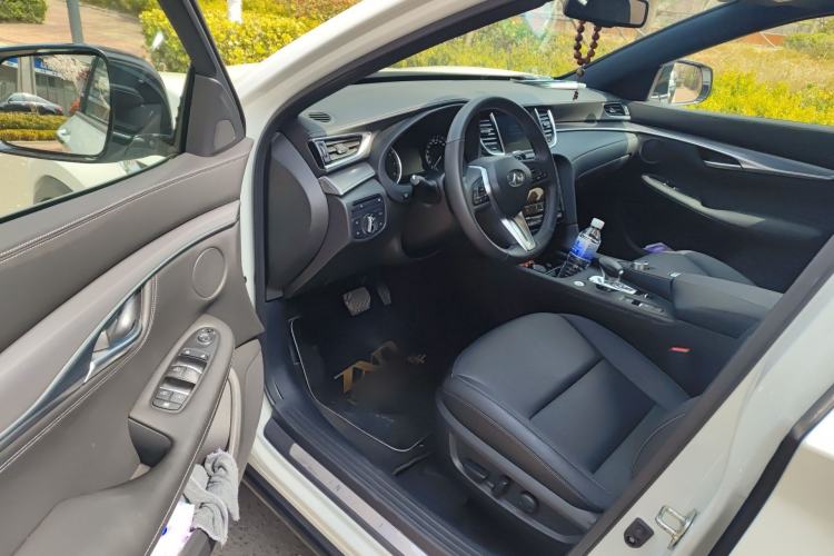 Used Infiniti QX55 2022 2.0T All-Wheel-Drive Ignite Edition Driver Seat