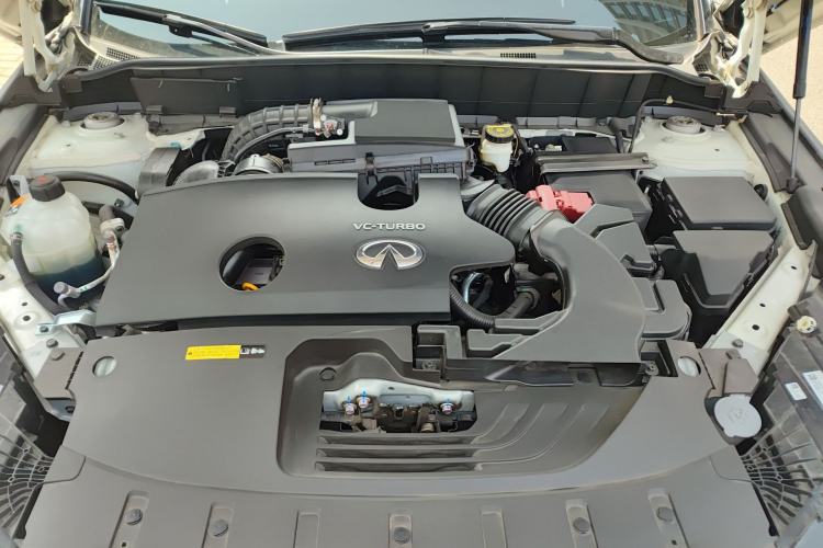 Used Infiniti QX55 2022 2.0T All-Wheel-Drive Ignite Edition Engine Bay