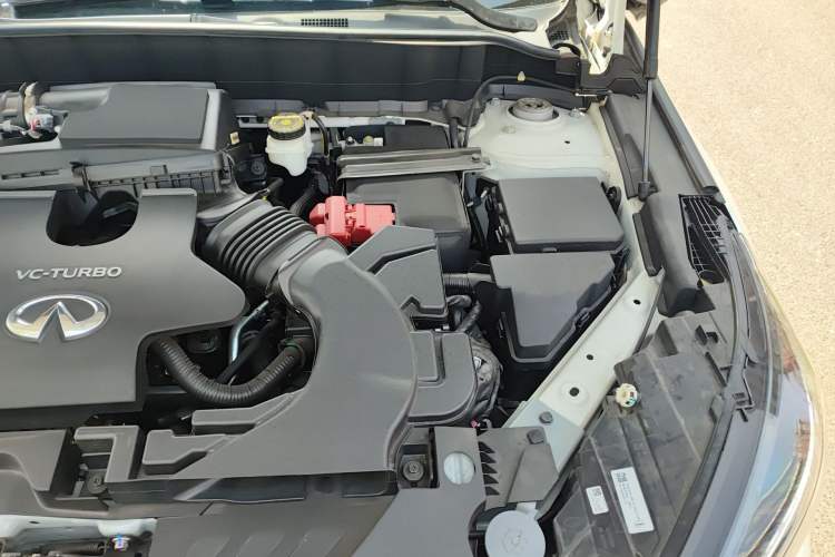 Used Infiniti QX55 2022 2.0T All-Wheel-Drive Ignite Edition Engine Bay Left