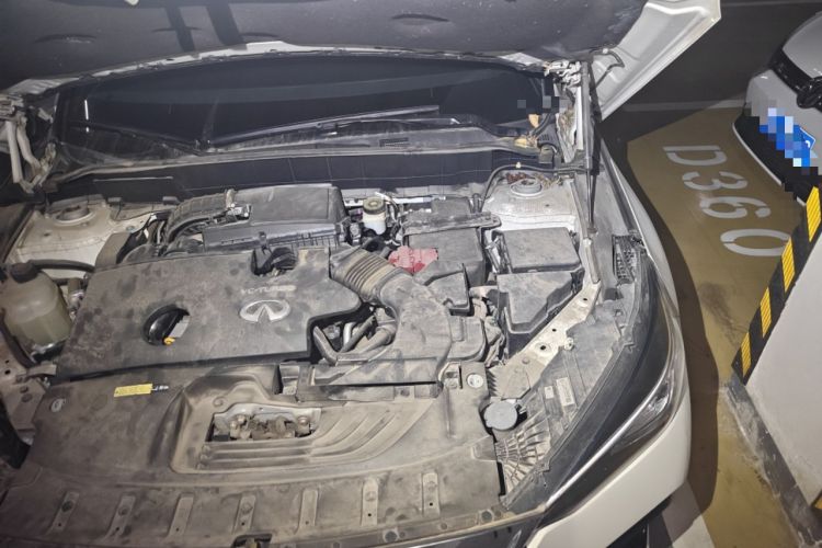 Used Infiniti QX55 2022 2.0T All-Wheel-Drive Ignite Edition Engine Bay Left