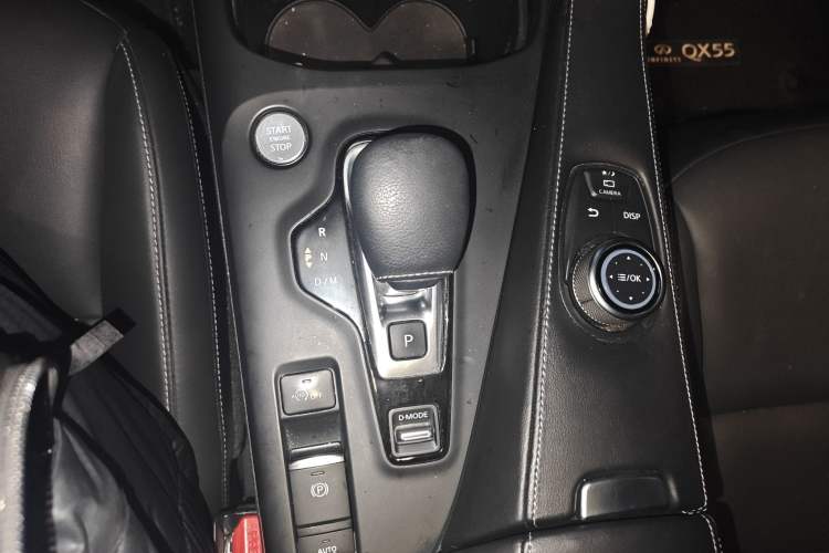 Used Infiniti QX55 2022 2.0T All-Wheel-Drive Ignite Edition Gear Lever