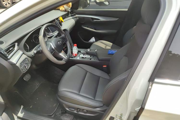 Used Infiniti QX55 2022 2.0T Luxurious Version Left Front Seat