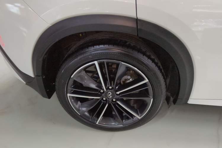 Used Infiniti QX55 2022 2.0T All-Wheel-Drive Ignite Edition Right Rear Wheel Hub