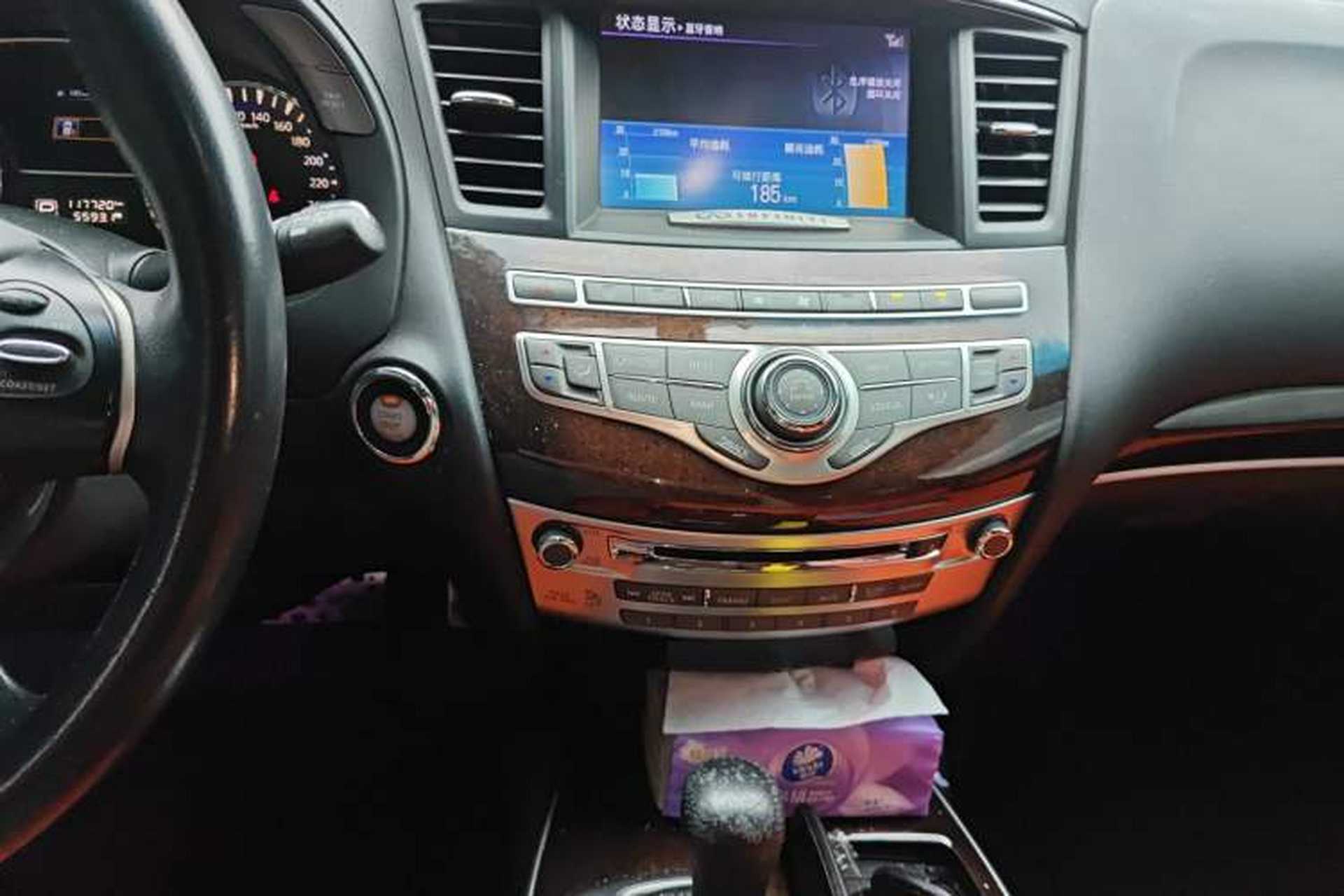 Used Infiniti QX60 2014 3.5L Two-Wheel Drive Excellence Edition Audio And AC Panel
