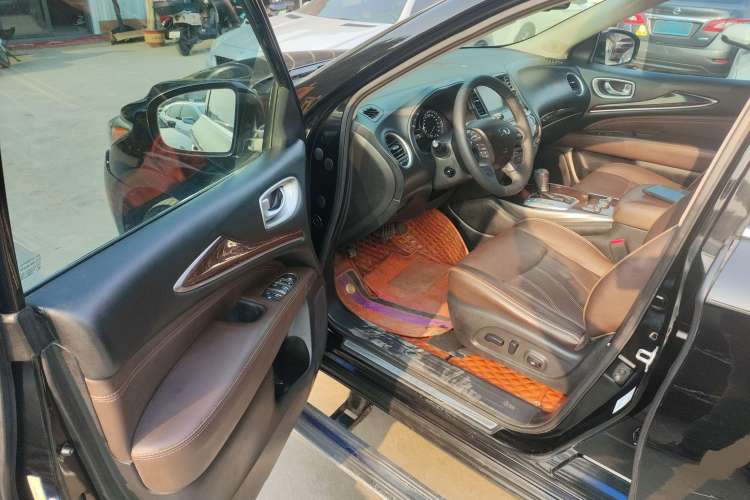 Used Infiniti QX60 2014 2.5 S/C Hybrid Two-Wheel Drive Excellence Edition Driver Seat