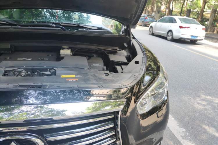 Used Infiniti QX60  Engine Bay Left