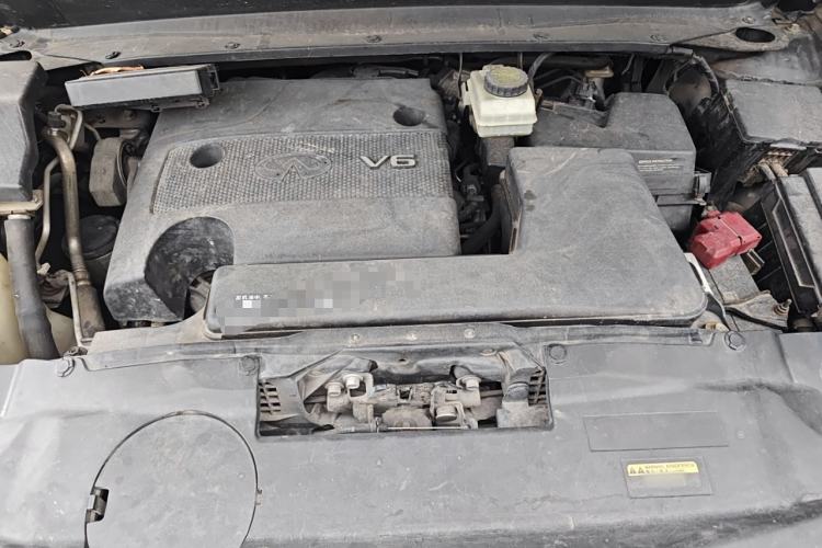 Used Infiniti QX60 2014 3.5L Two-Wheel Drive Excellence Edition Engine Bay