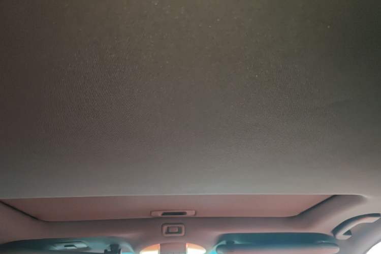 Used Infiniti QX60 2014 3.5L Two-Wheel Drive Excellence Edition Headliner
