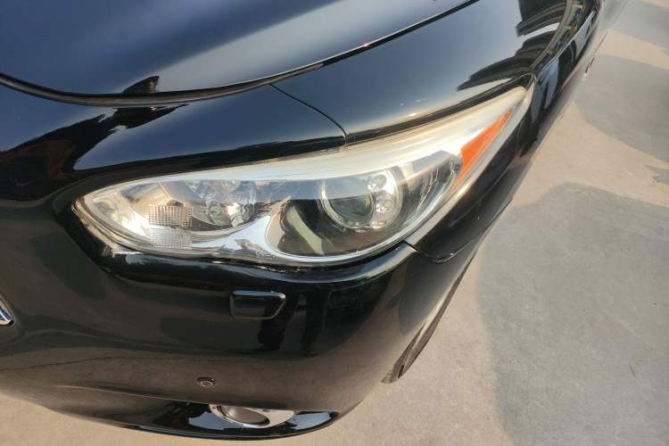 Used Infiniti QX60 2014 2.5 S/C Hybrid Two-Wheel Drive Excellence Edition Left Front Headlight