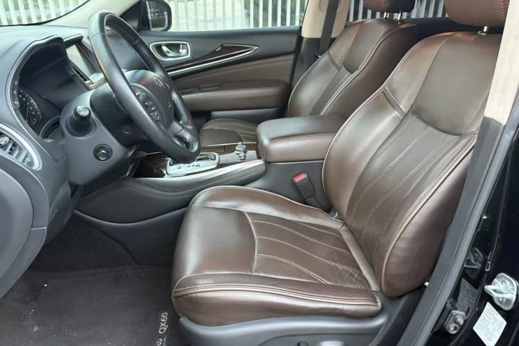 Used Infiniti QX60 2014 2.5 S/C Hybrid Two-Wheel Drive Excellence Edition Left Front Seat