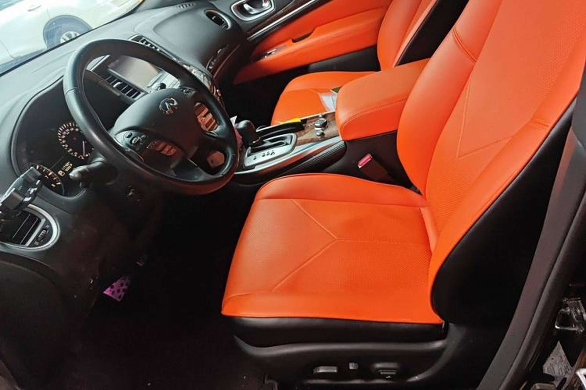 Used Infiniti QX60 2014 3.5L Two-Wheel Drive Excellence Edition Left Front Seat