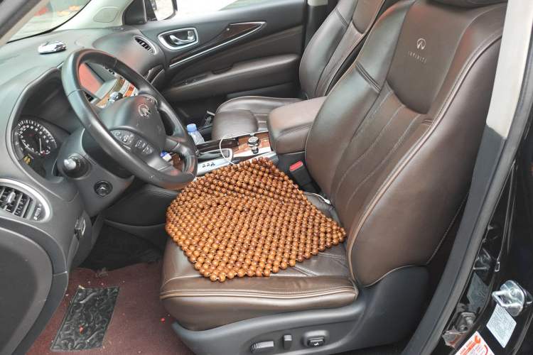 Used Infiniti QX60 2014 3.5L Four-Wheel Drive All-Terrain Version Left Front Seat
