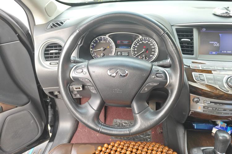Used Infiniti QX60 2014 3.5L Four-Wheel Drive All-Terrain Version Steering Wheel