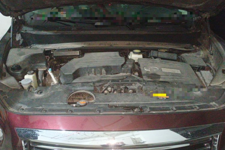Used Infiniti QX60 2014 2.5 S/C Hybrid Two-Wheel Drive Excellence Edition Engine Bay