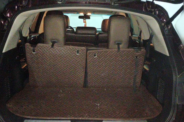 Used Infiniti QX60 2014 2.5 S/C Hybrid Two-Wheel Drive Excellence Edition Trunk