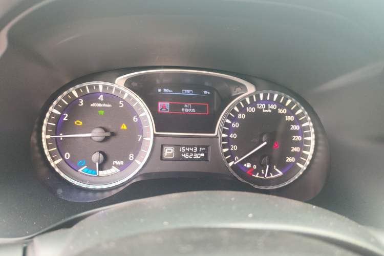 Used Infiniti QX60 2014 2.5 S/C Hybrid Two-Wheel Drive Excellence Edition Instrument Cluster