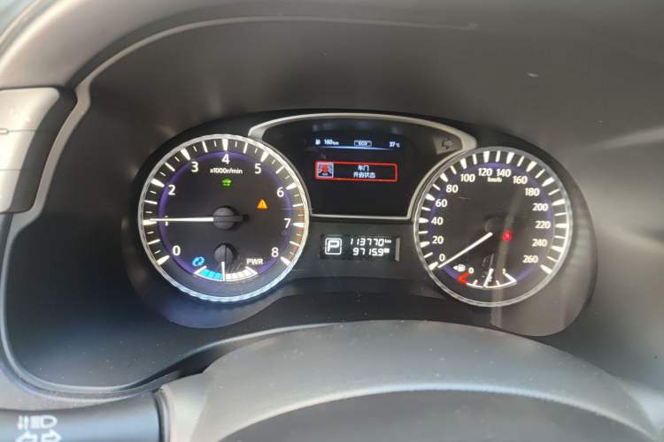 Used Infiniti QX60 2014 2.5 S/C Hybrid Two-Wheel Drive Excellence Edition Instrument Cluster