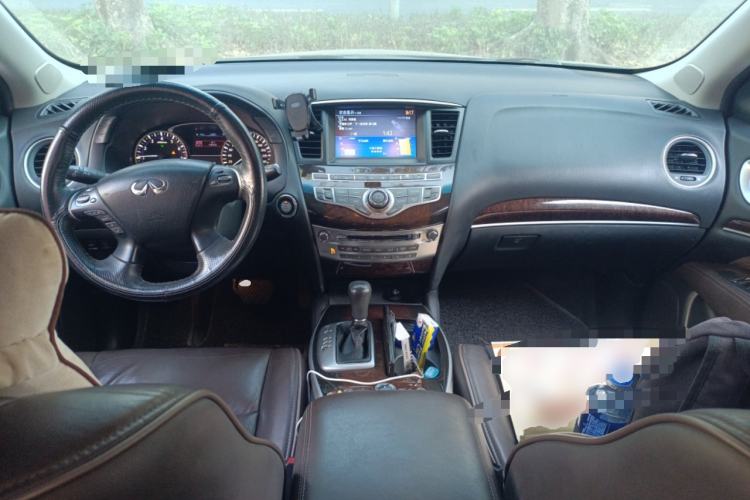 Used Infiniti QX60 2014 2.5 S/C Hybrid Two-Wheel Drive Excellence Edition Center Console