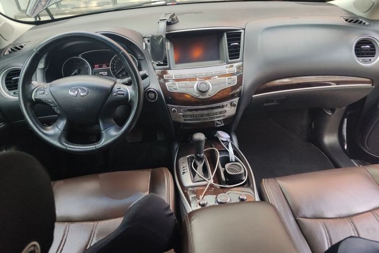 Used Infiniti QX60 2014 2.5 S/C Hybrid Two-Wheel Drive Excellence Edition Center Console