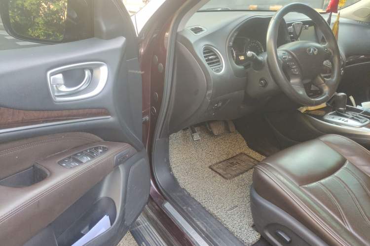 Used Infiniti QX60 2014 2.5 S/C Hybrid Two-Wheel Drive Excellence Edition Driver Seat