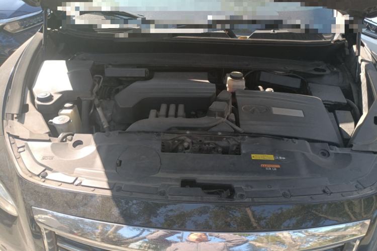 Used Infiniti QX60 2014 2.5 S/C Hybrid Two-Wheel Drive Excellence Edition Engine Bay